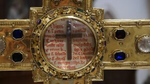 <span class="entry-title-primary">Siegeszeichen und/oder Passionswerkzeug</span> <span class="entry-subtitle">Das Kreuz in der älteren Kunst</span>