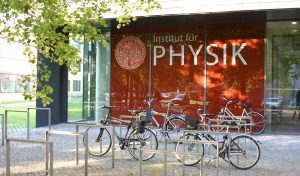 <span class="entry-title-primary">Physik und Theologie</span> <span class="entry-subtitle">Das Weltbild der Quantenmechanik</span>